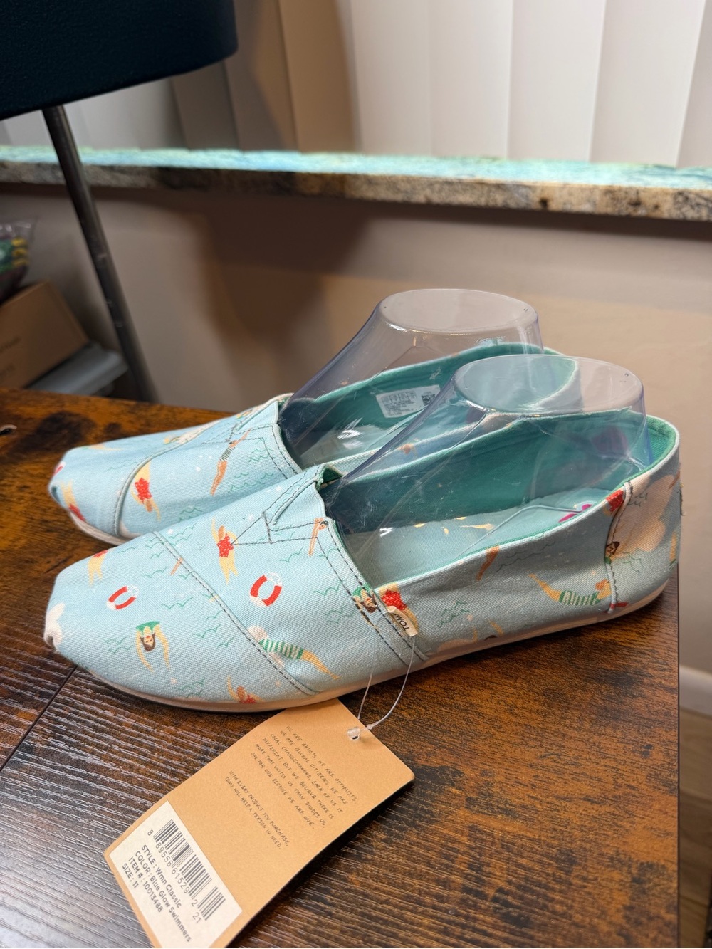 TOMS Alpargata Blue Glow Swimmers slip-on shoes swimming summer Size